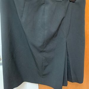 Women’s black skirt